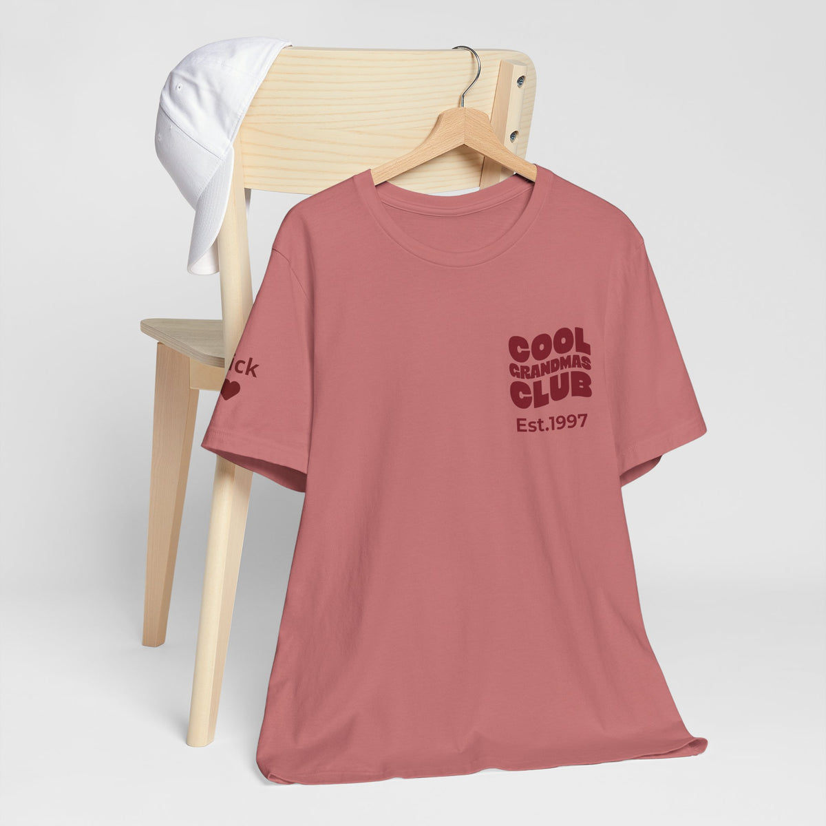 T-Shirt Cool Grandmas Club and Grandchildren's Names on Sleeve